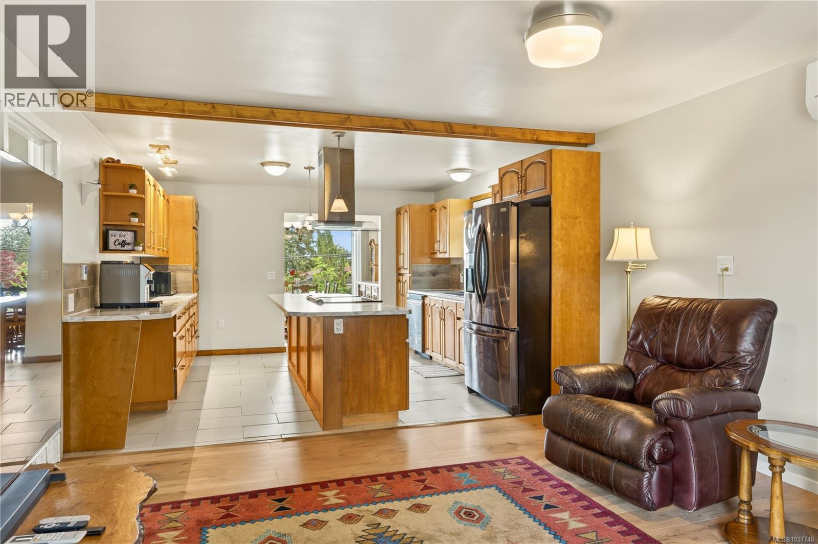 2505 Glenayr Dr, Nanaimo