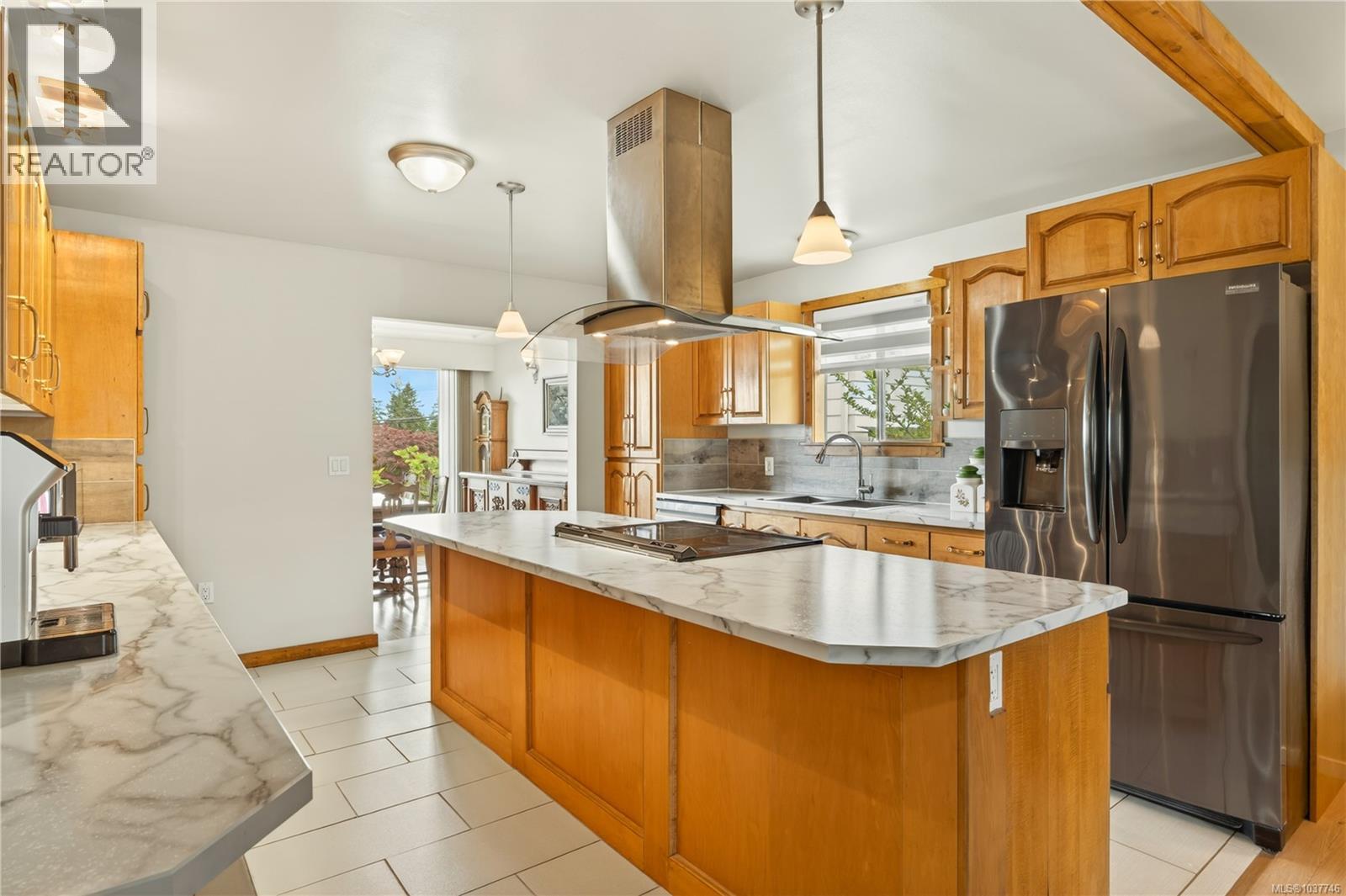 2505 Glenayr Dr, Nanaimo