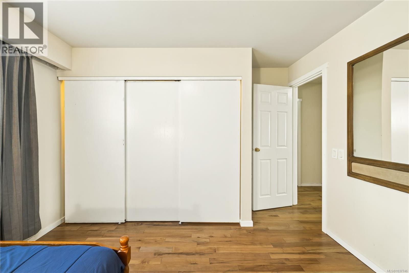 2505 Glenayr Dr, Nanaimo