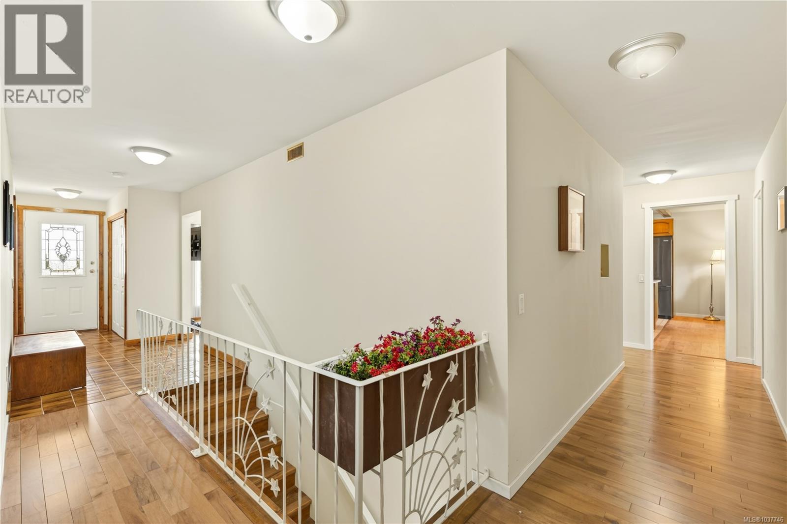 2505 Glenayr Dr, Nanaimo