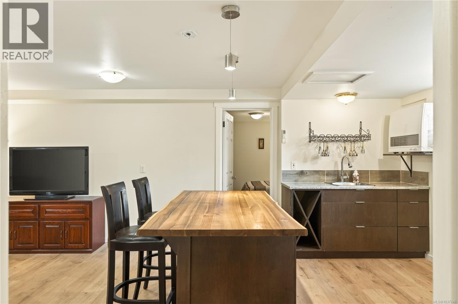 2505 Glenayr Dr - 47