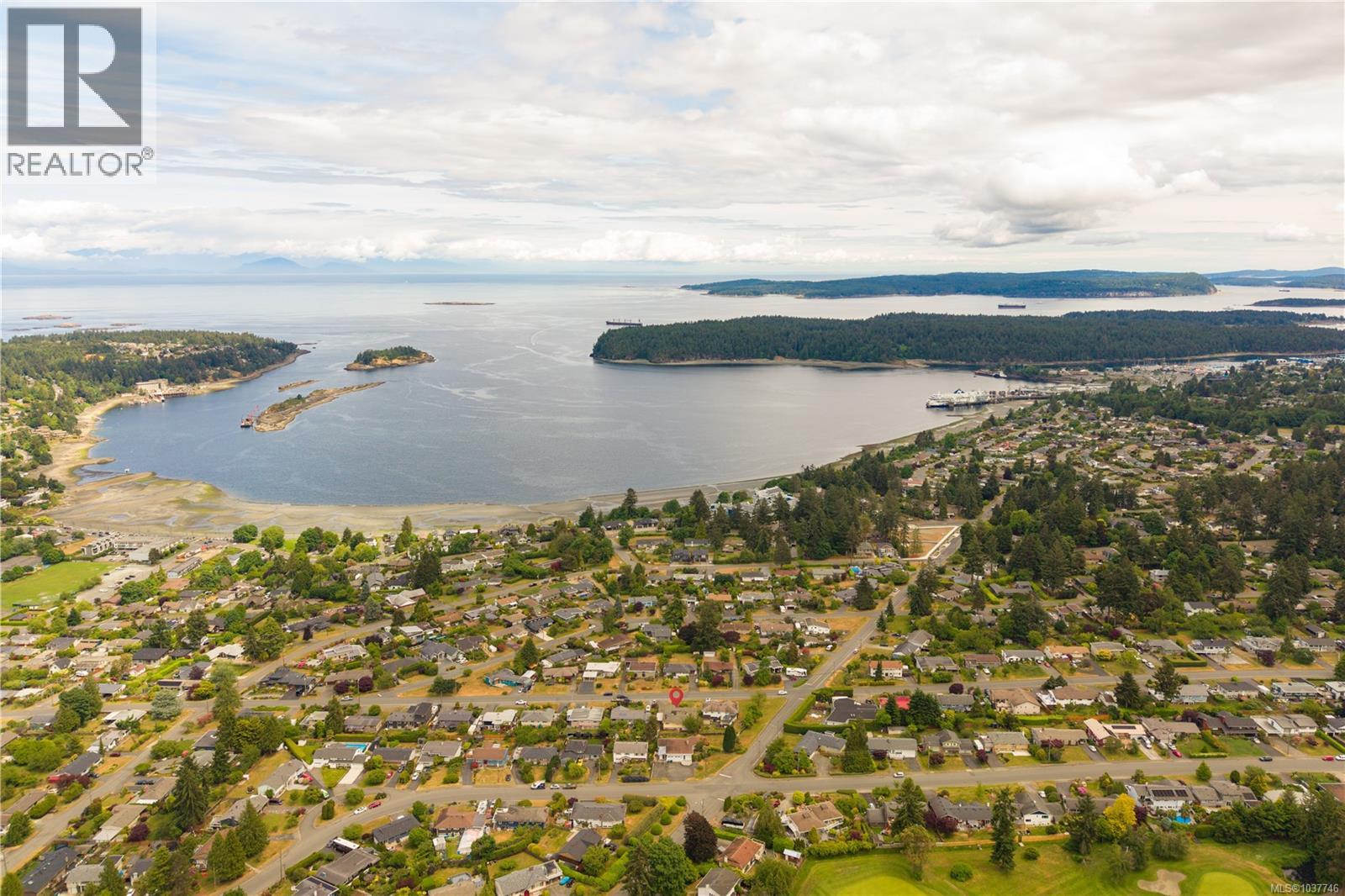 2505 Glenayr Dr, Nanaimo