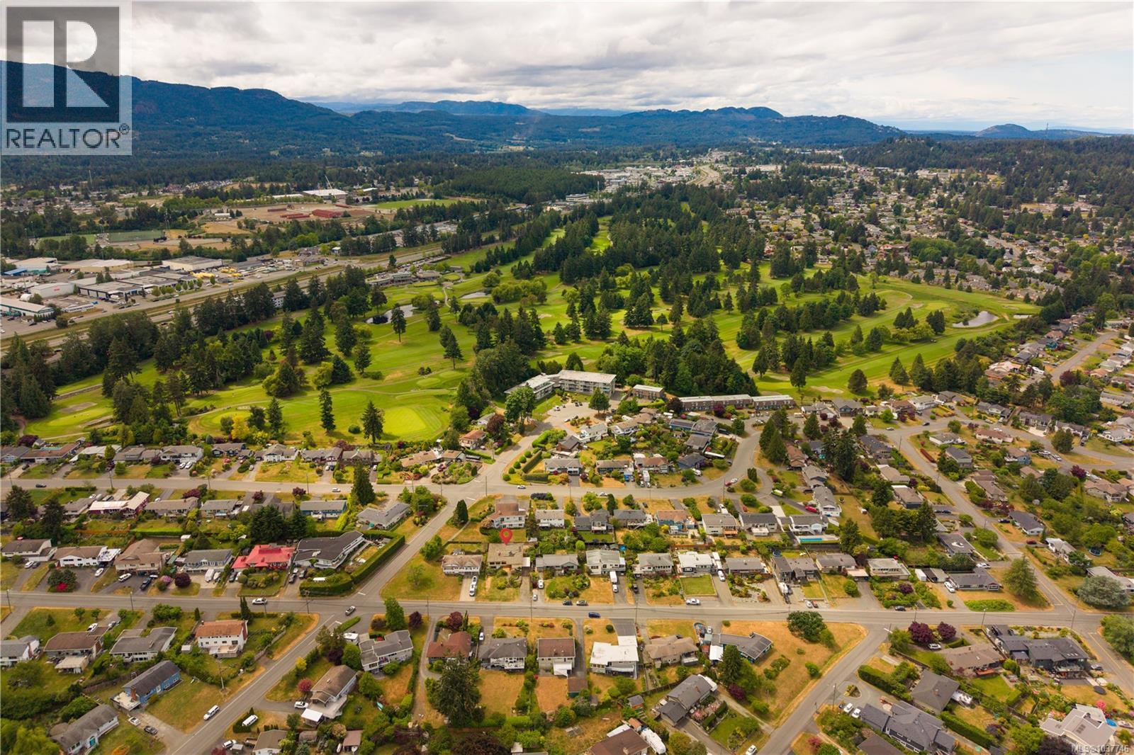 2505 Glenayr Dr, Nanaimo
