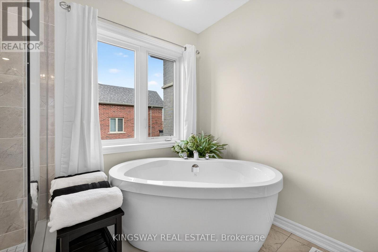 2144 HALLANDALE STREET - 24