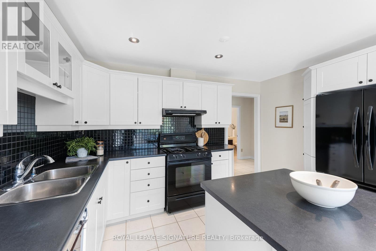 197 BAKER COURT - 9