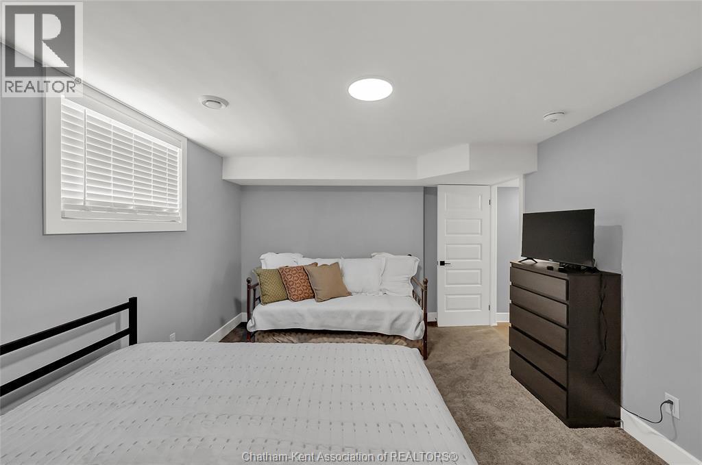 148 Brighton PLACE - 42