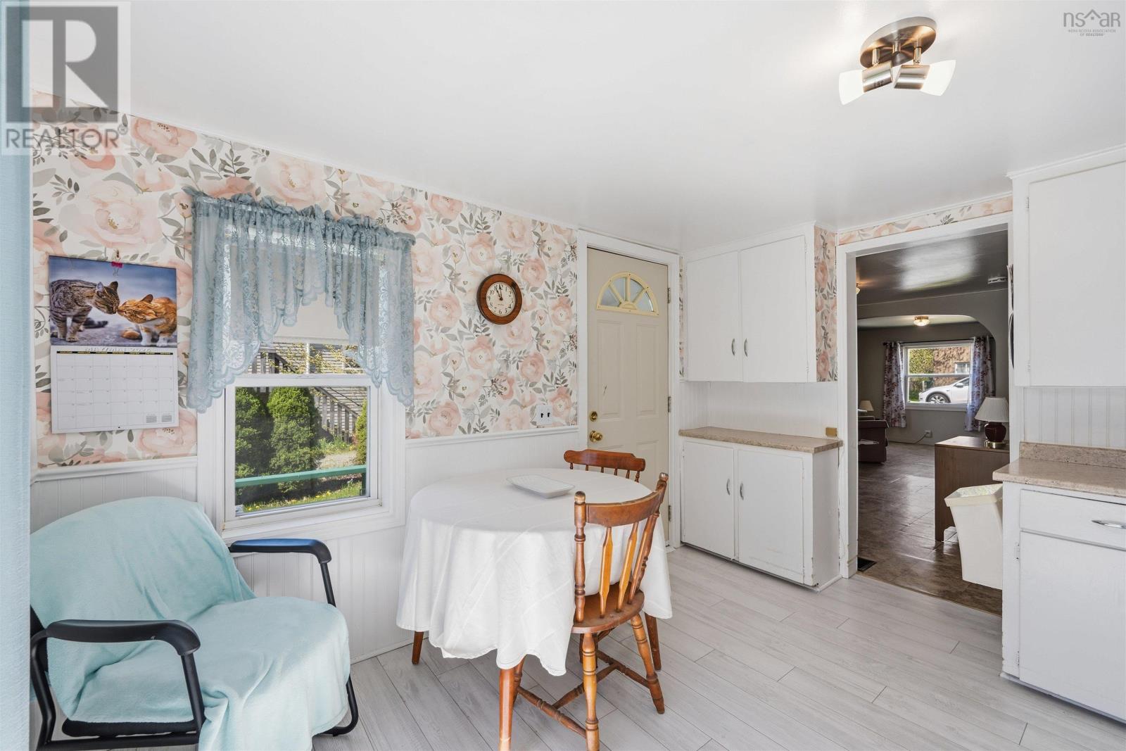 42 Jackson Road - 6