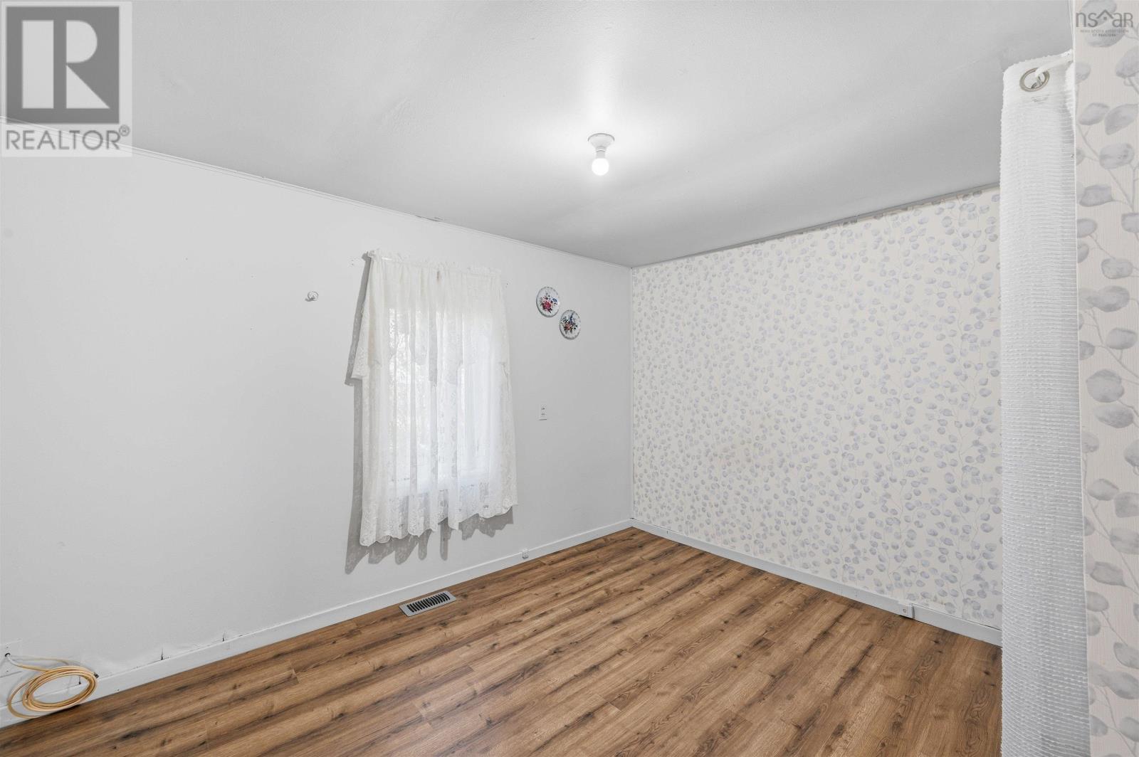 42 Jackson Road - 18