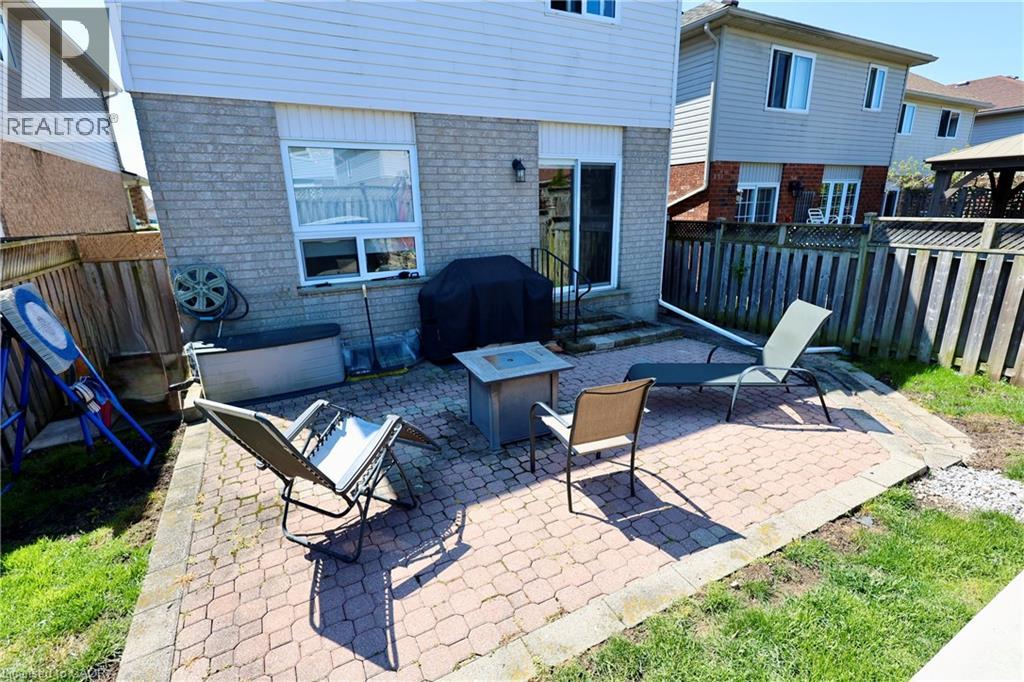 30 HEATHERWOOD Place - 42