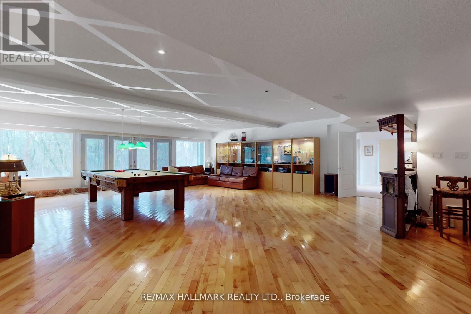18381 MCCOWAN ROAD - 44