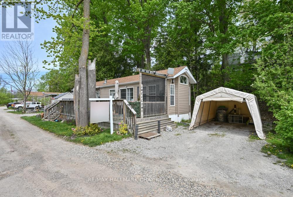 #93 6047 HWY 89 - 21