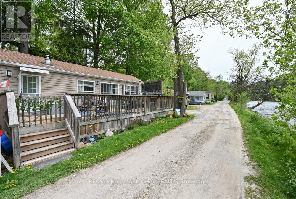 #93 6047 HWY 89 - 24