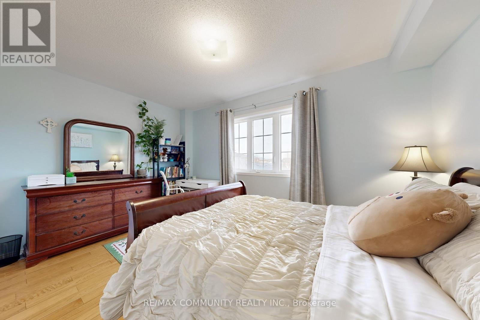 771 CORNELL ROUGE BOULEVARD - 19