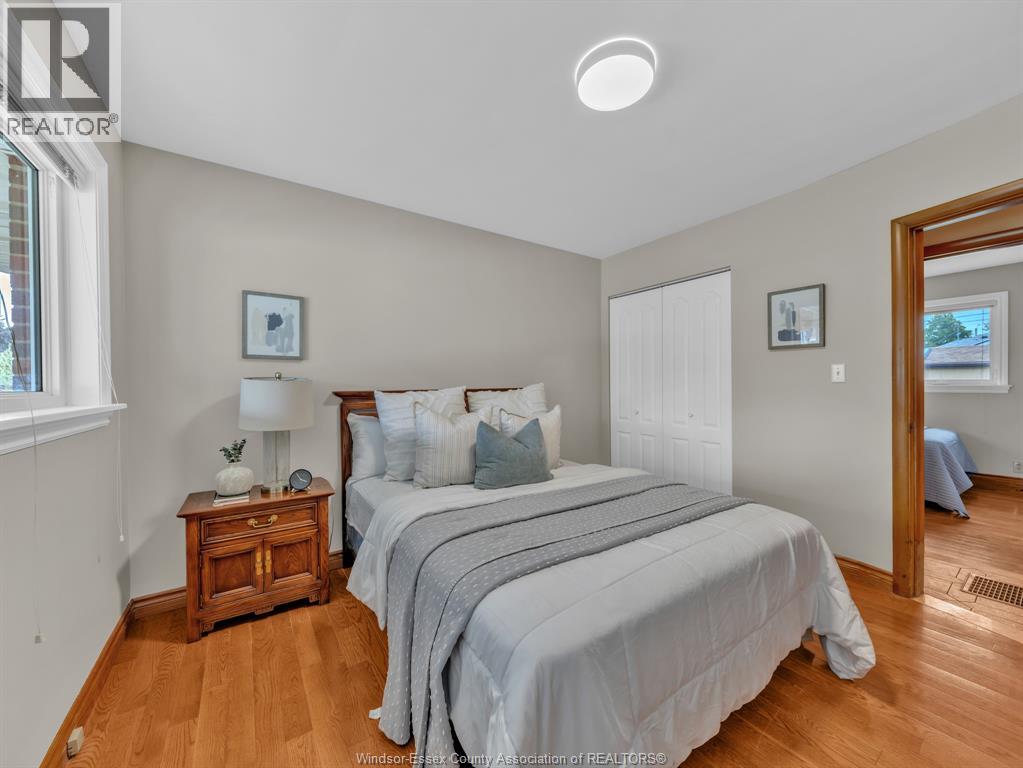 3756 ROSEMOUNT AVENUE - 15