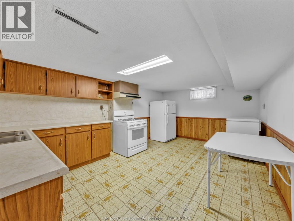 3756 ROSEMOUNT AVENUE - 20
