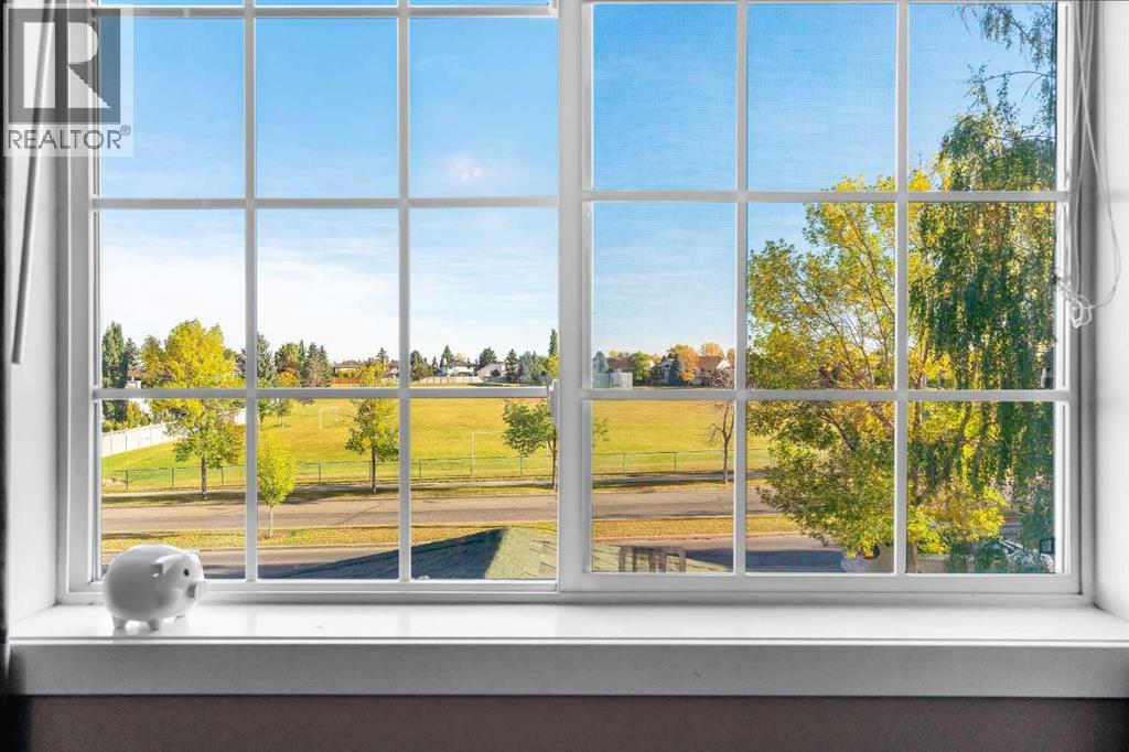 2828 Douglasdale Boulevard SE - 23