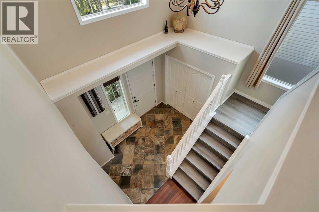 2828 Douglasdale Boulevard SE - 16