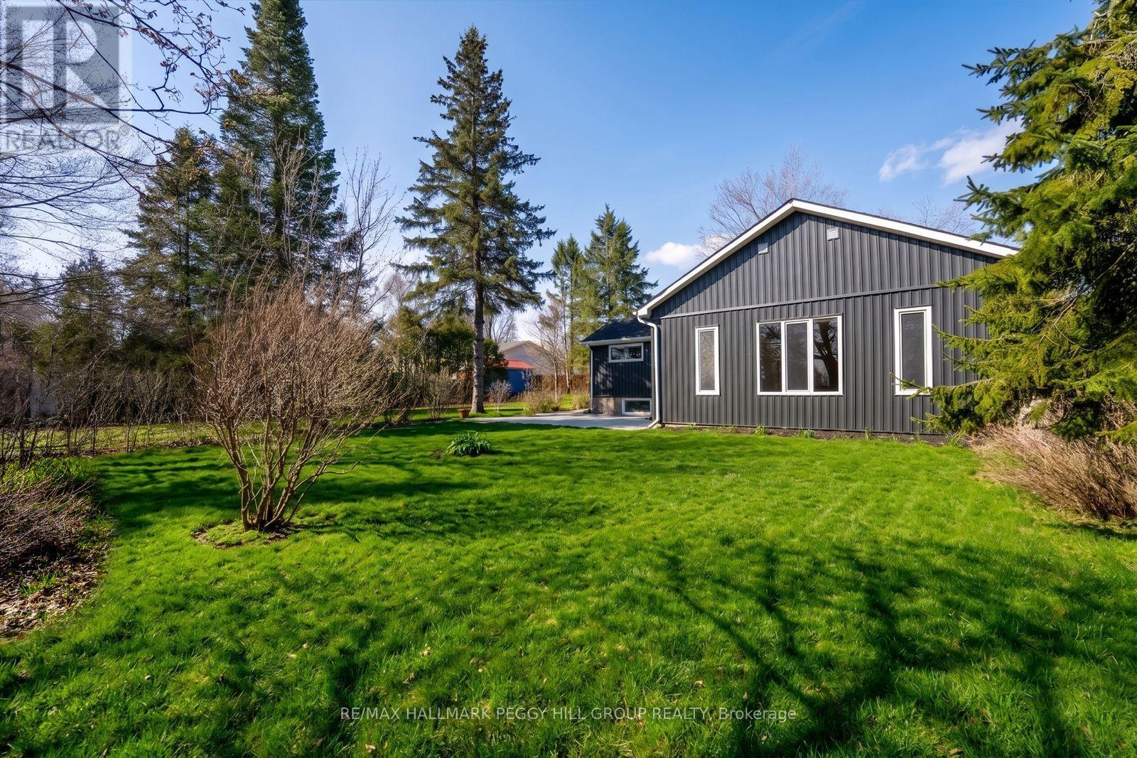 386 PETER STREET N - 20