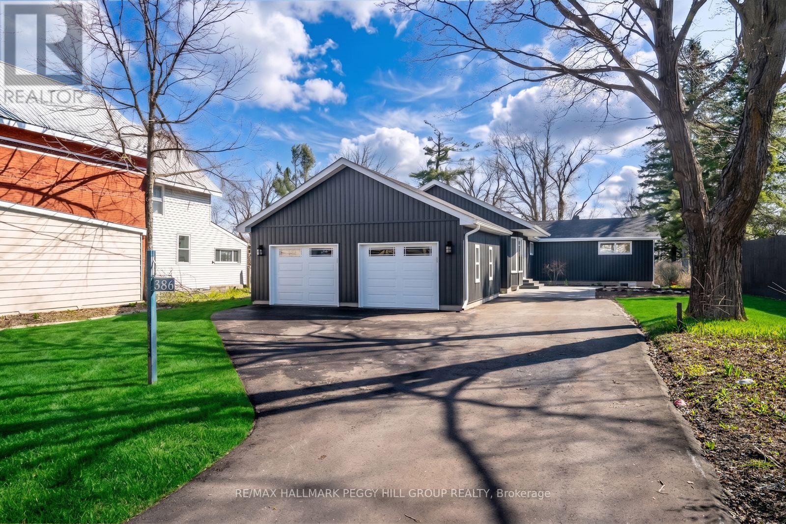 386 PETER STREET N - 22
