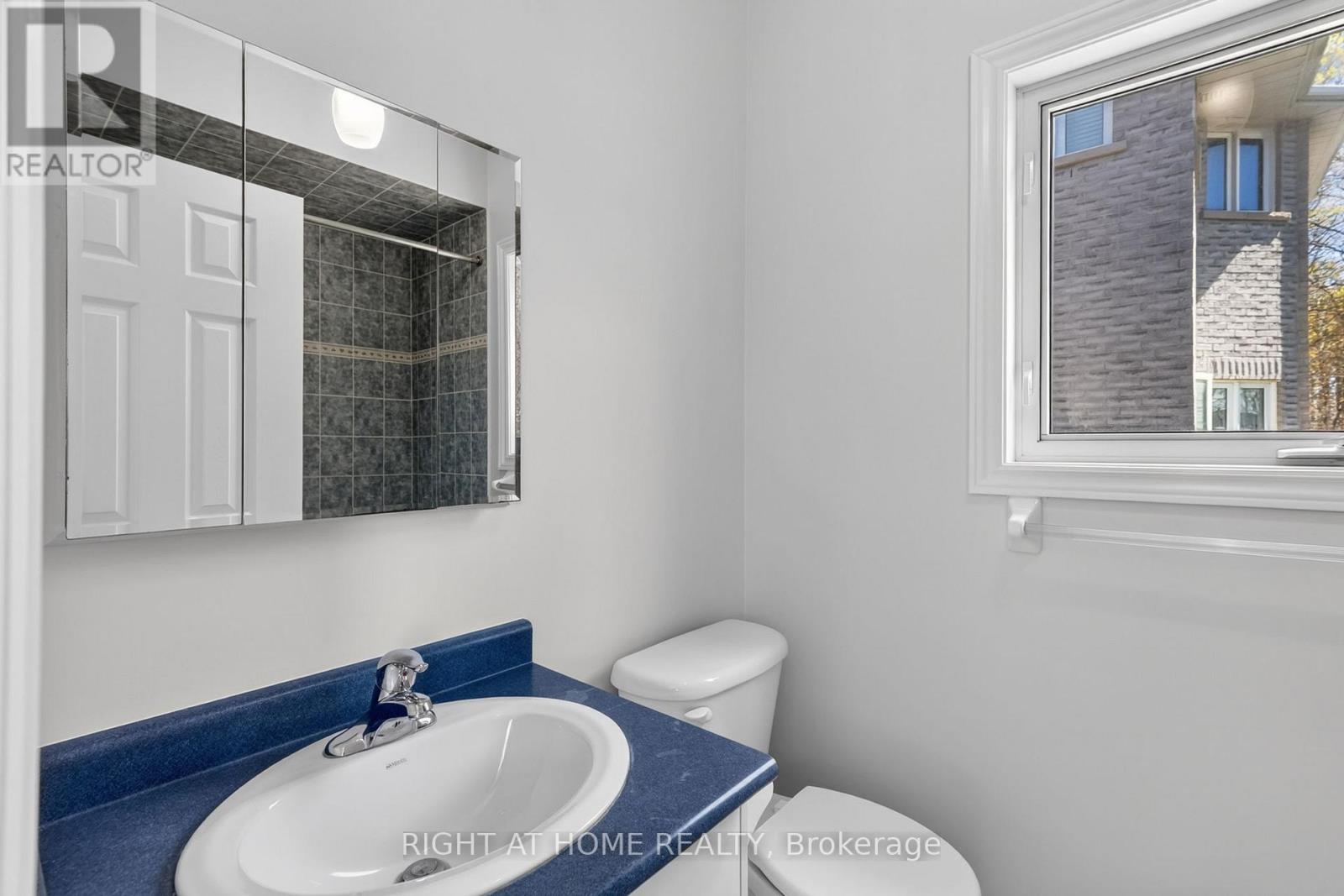 87 JESSICA DRIVE - 24