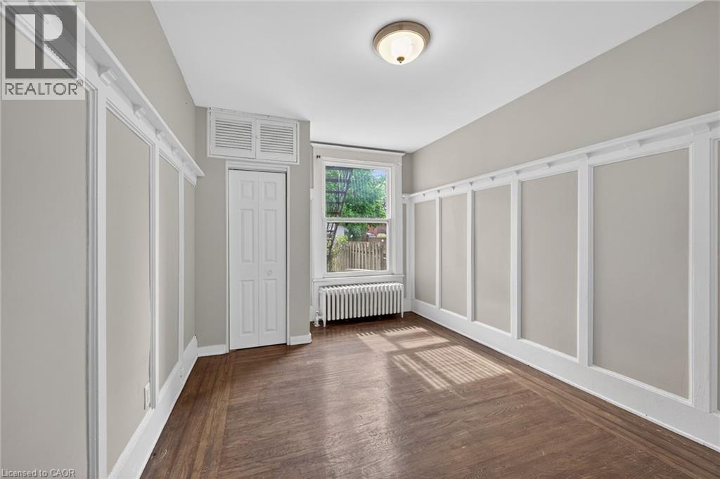 227 SHERMAN Avenue S - 16