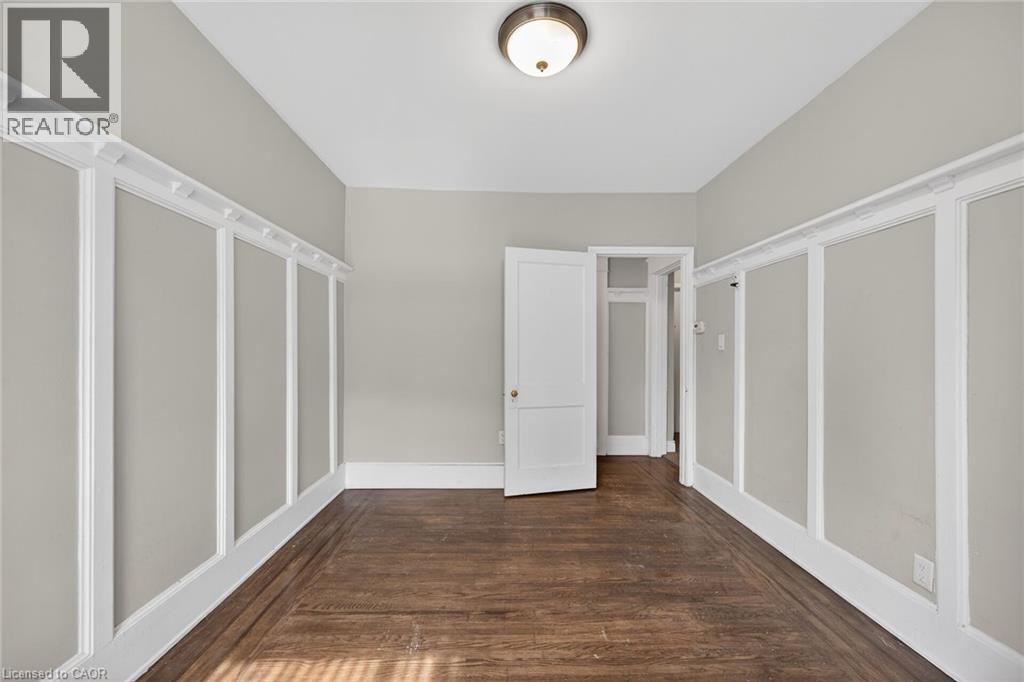 227 SHERMAN Avenue S - 17
