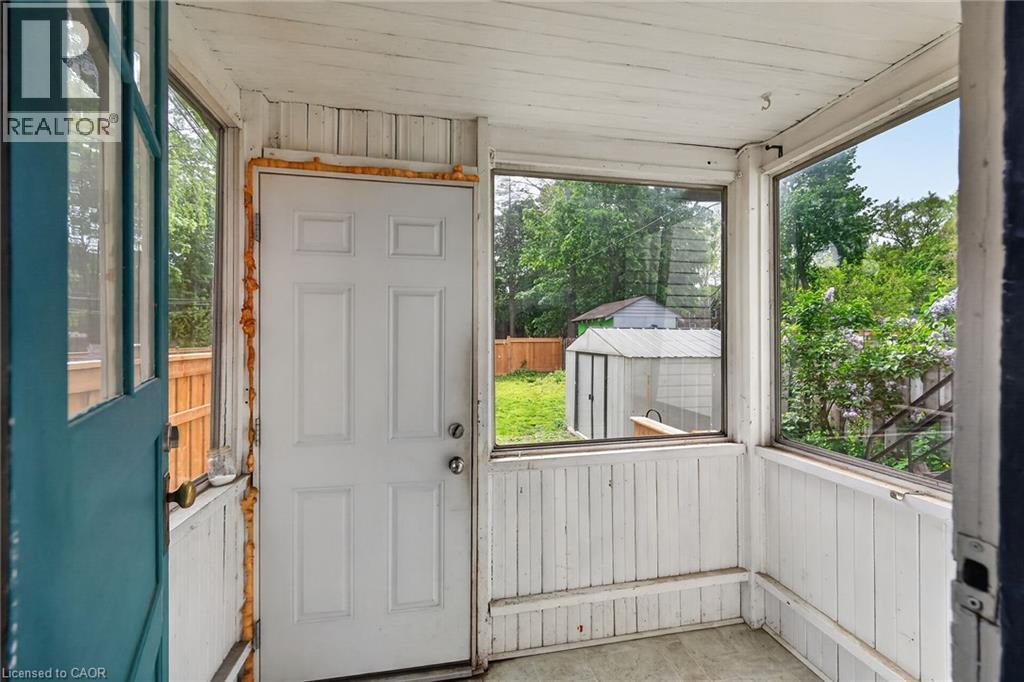 227 SHERMAN Avenue S - 19