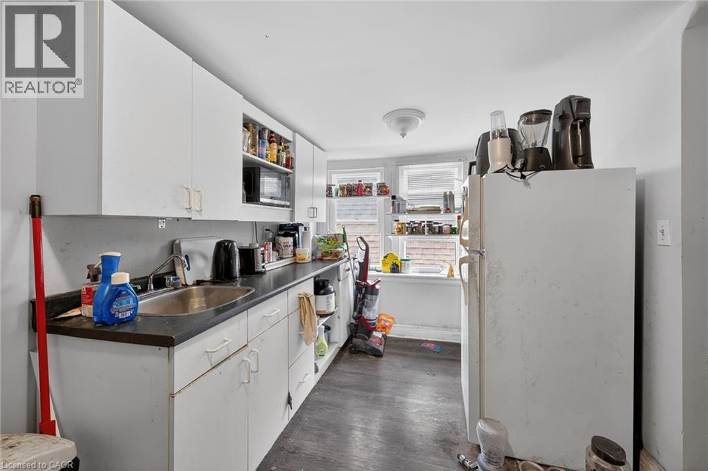 227 SHERMAN Avenue S - 41