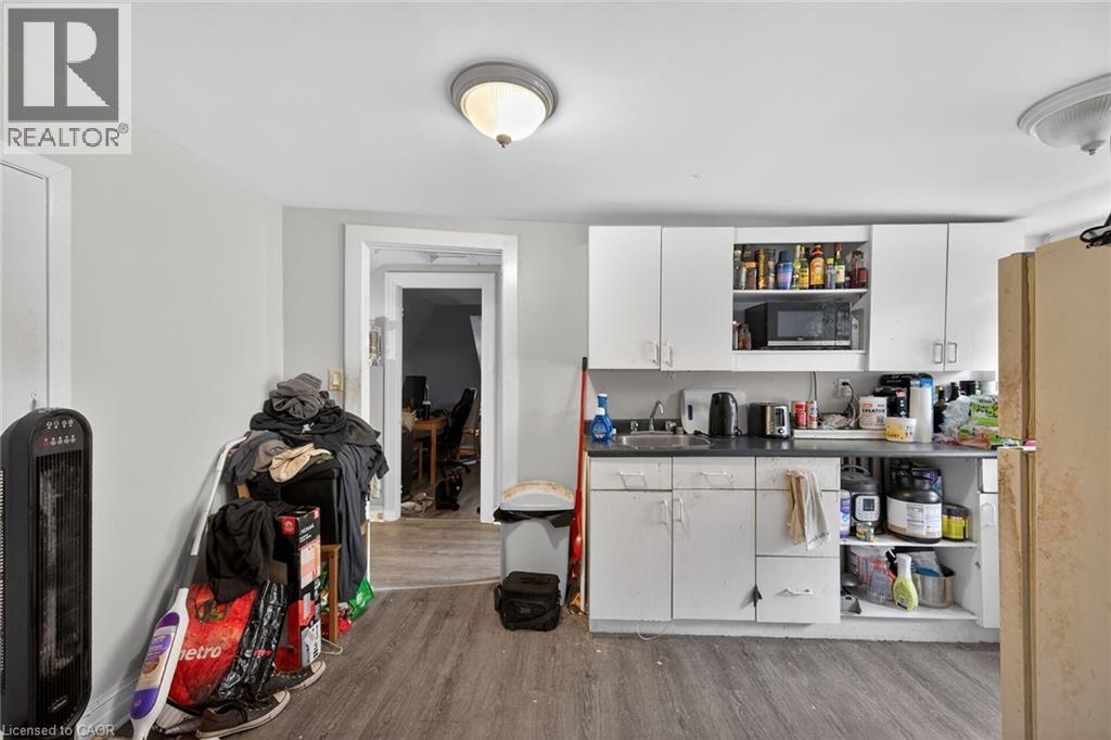 227 SHERMAN Avenue S - 42