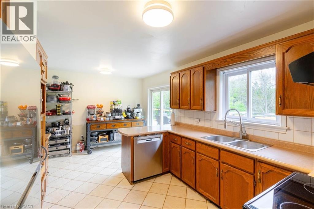 111 DECOU Road - 19