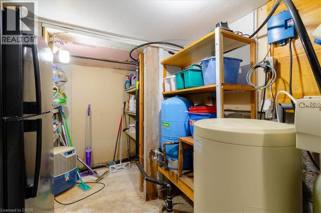 111 DECOU Road - 32