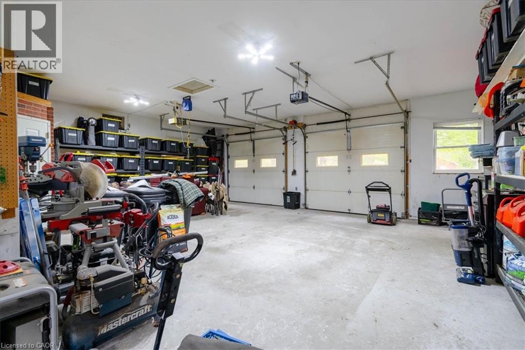 111 DECOU Road - 34