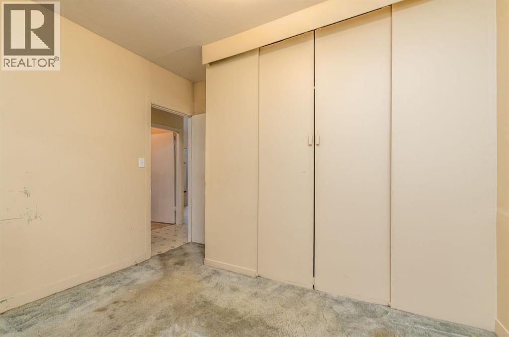 5305 49 Avenue - 14