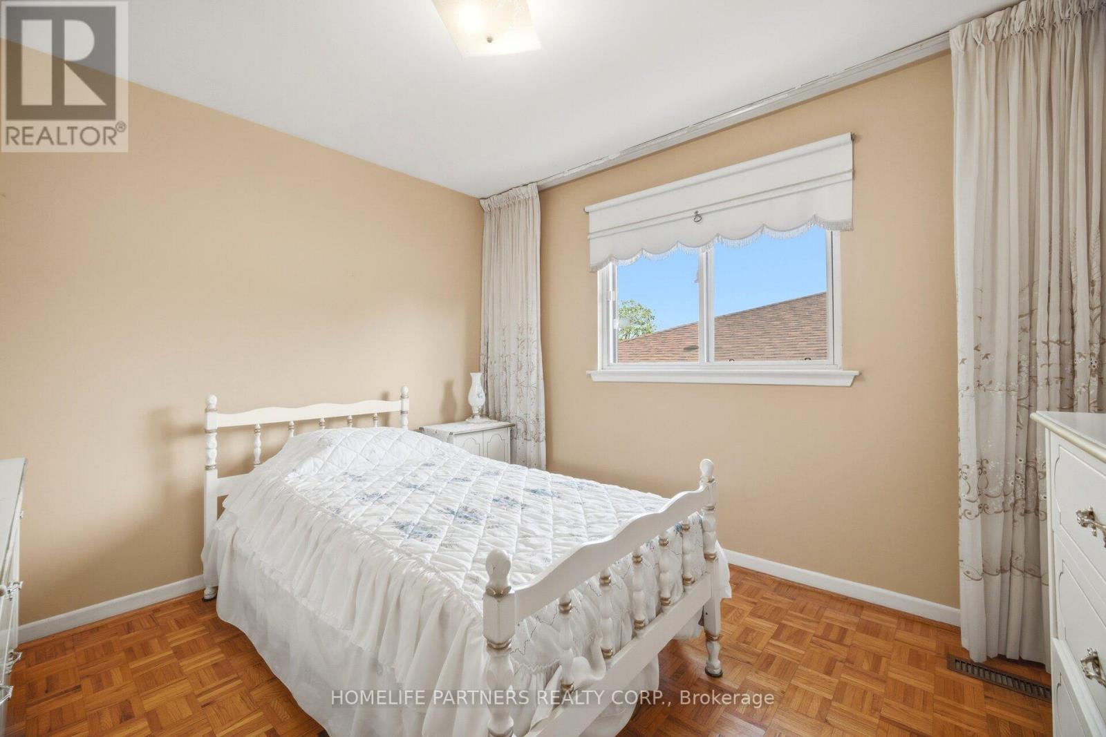 18 ZEALAND ROAD - 24