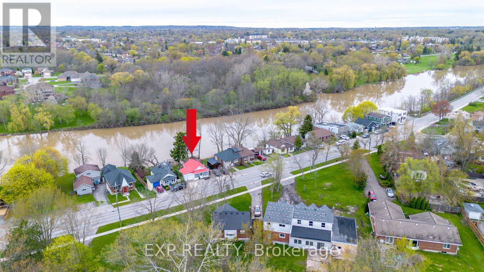 68 RIVERSIDE DRIVE - 38