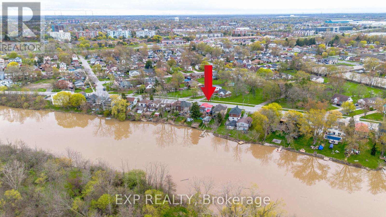 68 RIVERSIDE DRIVE - 46