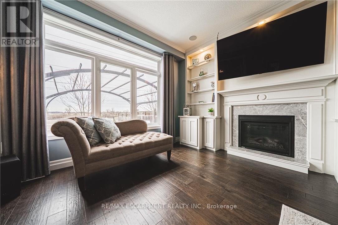 154 KEYSTONE CRESCENT - 13