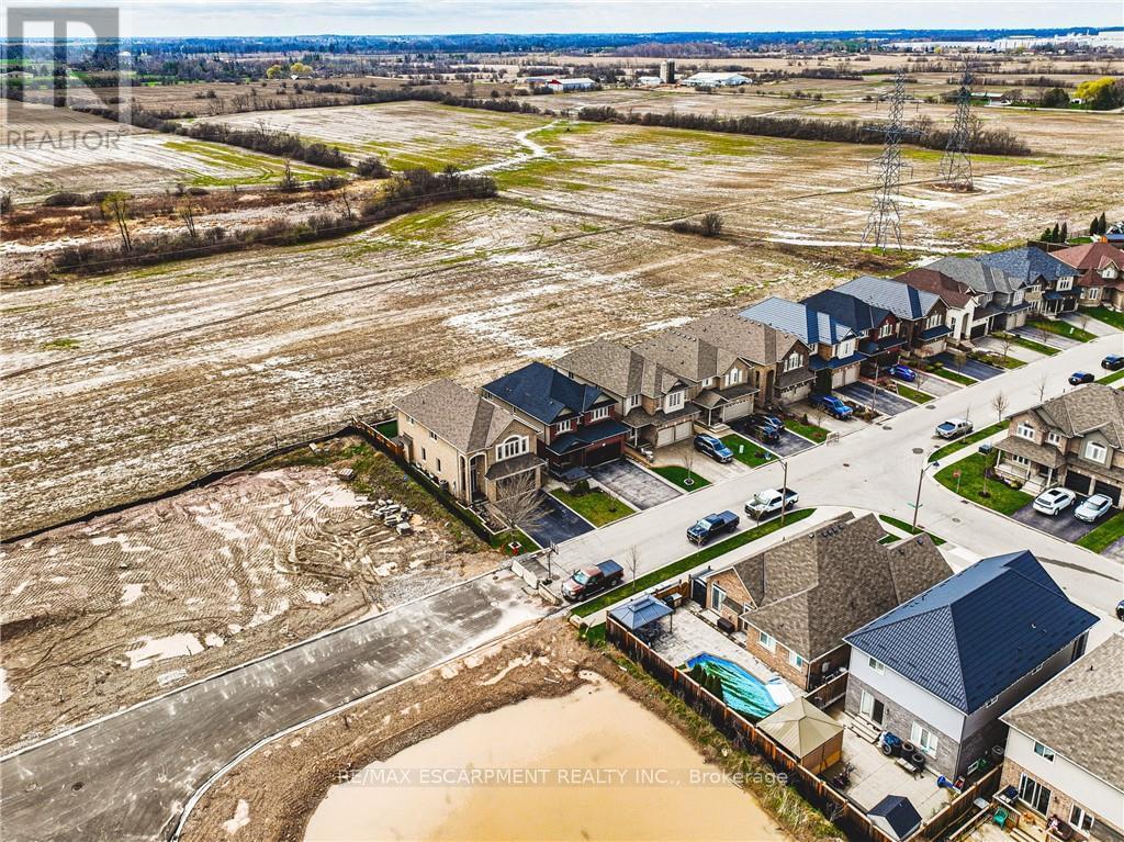 154 KEYSTONE CRESCENT - 49