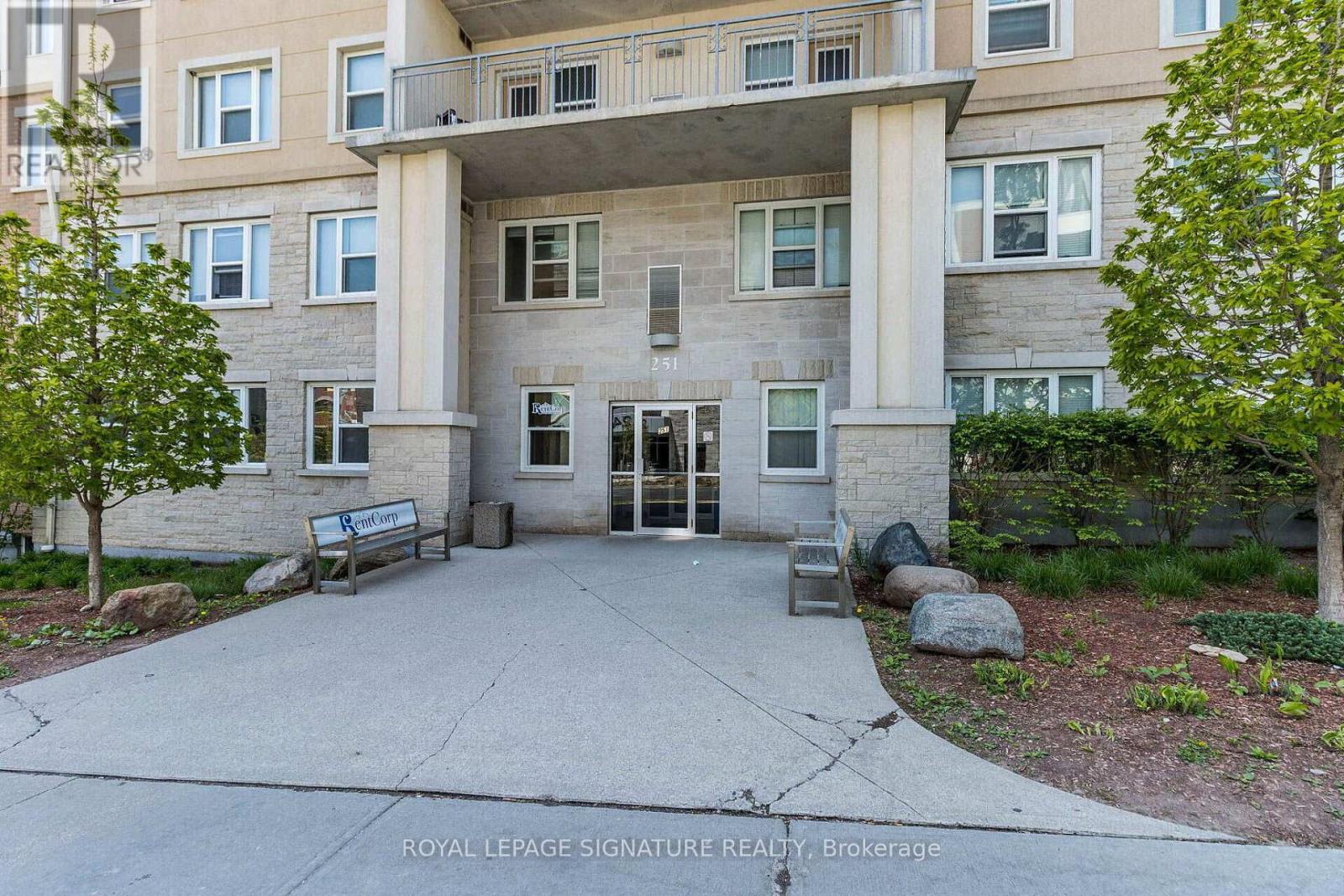#401 251 LESTER STREET - 6