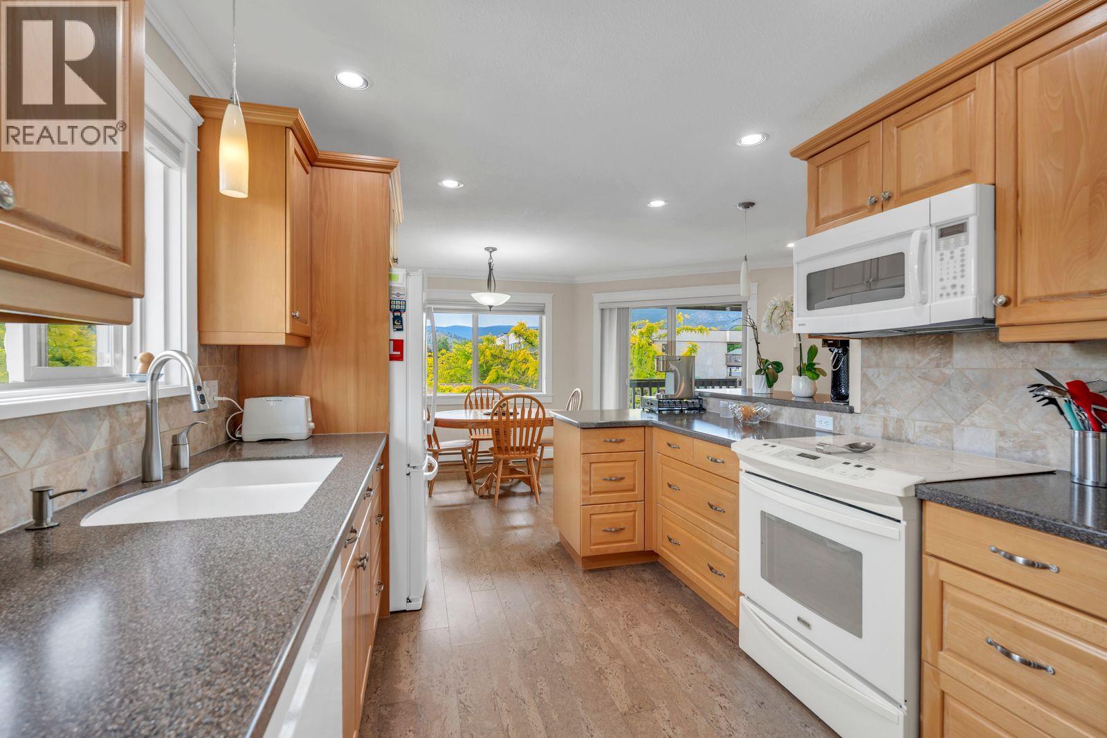#201 1830 Atkinson Street - 8