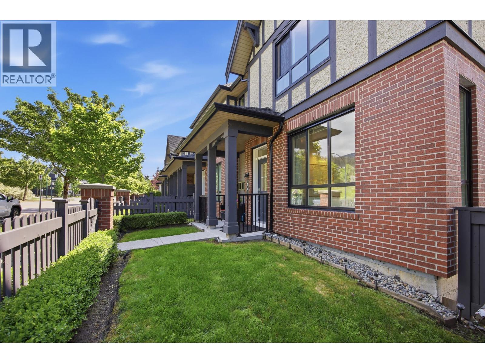 14 3500 BURKE VILLAGE PROMENADE, Coquitlam