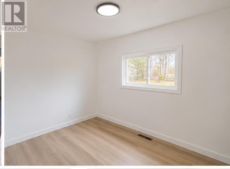 29 Eley RD - 6
