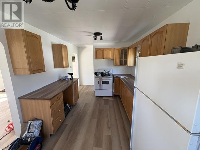 29 Eley RD - 14