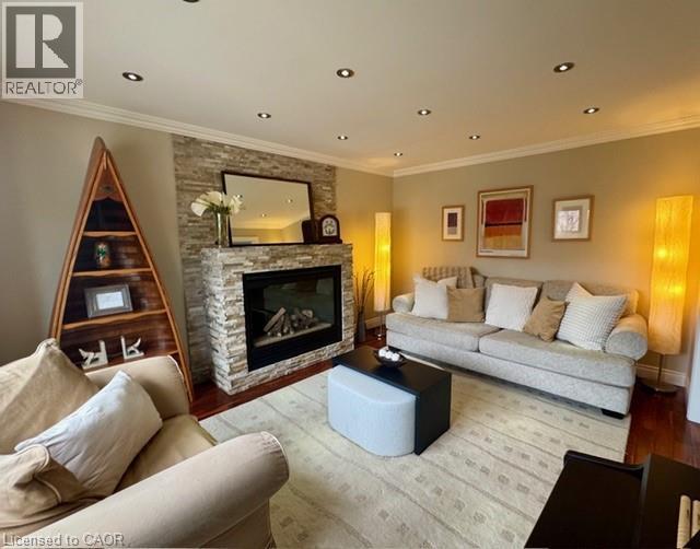 11 MORRISON CREEK Crescent - 5