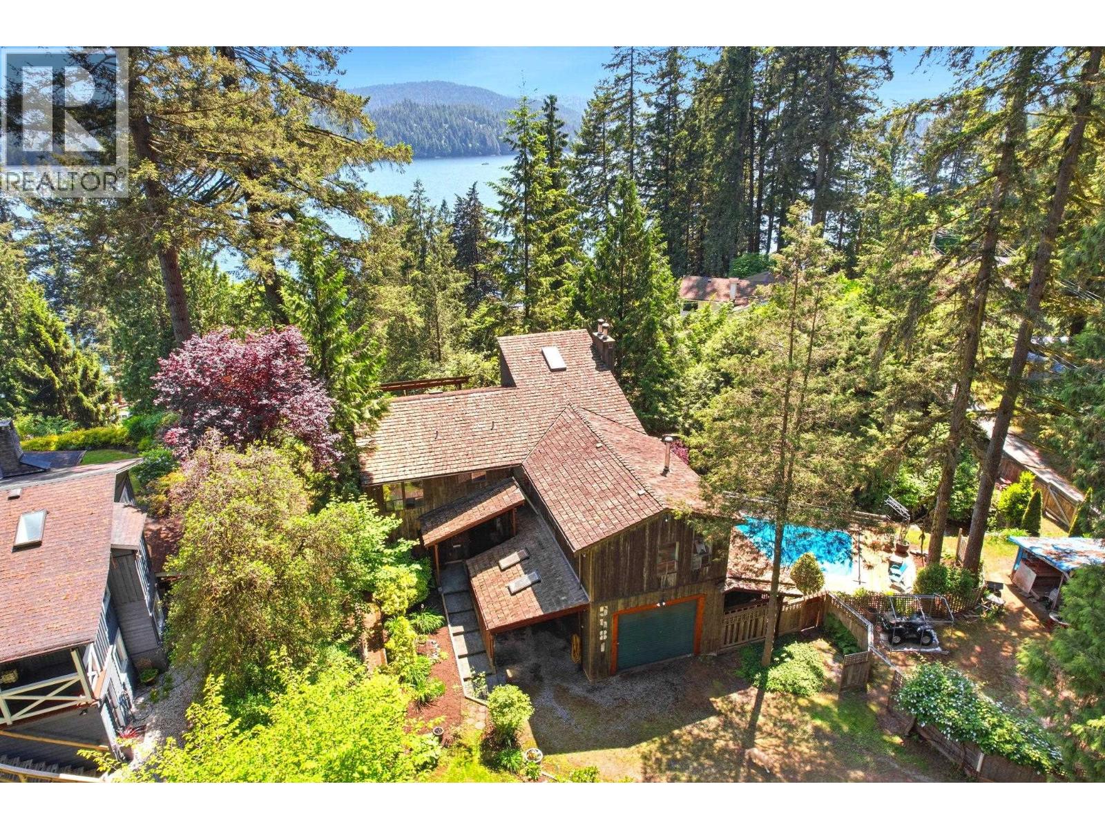 5481 INDIAN RIVER DRIVE