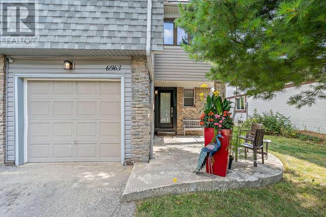 6963 PAMPLONA MEWS - 1