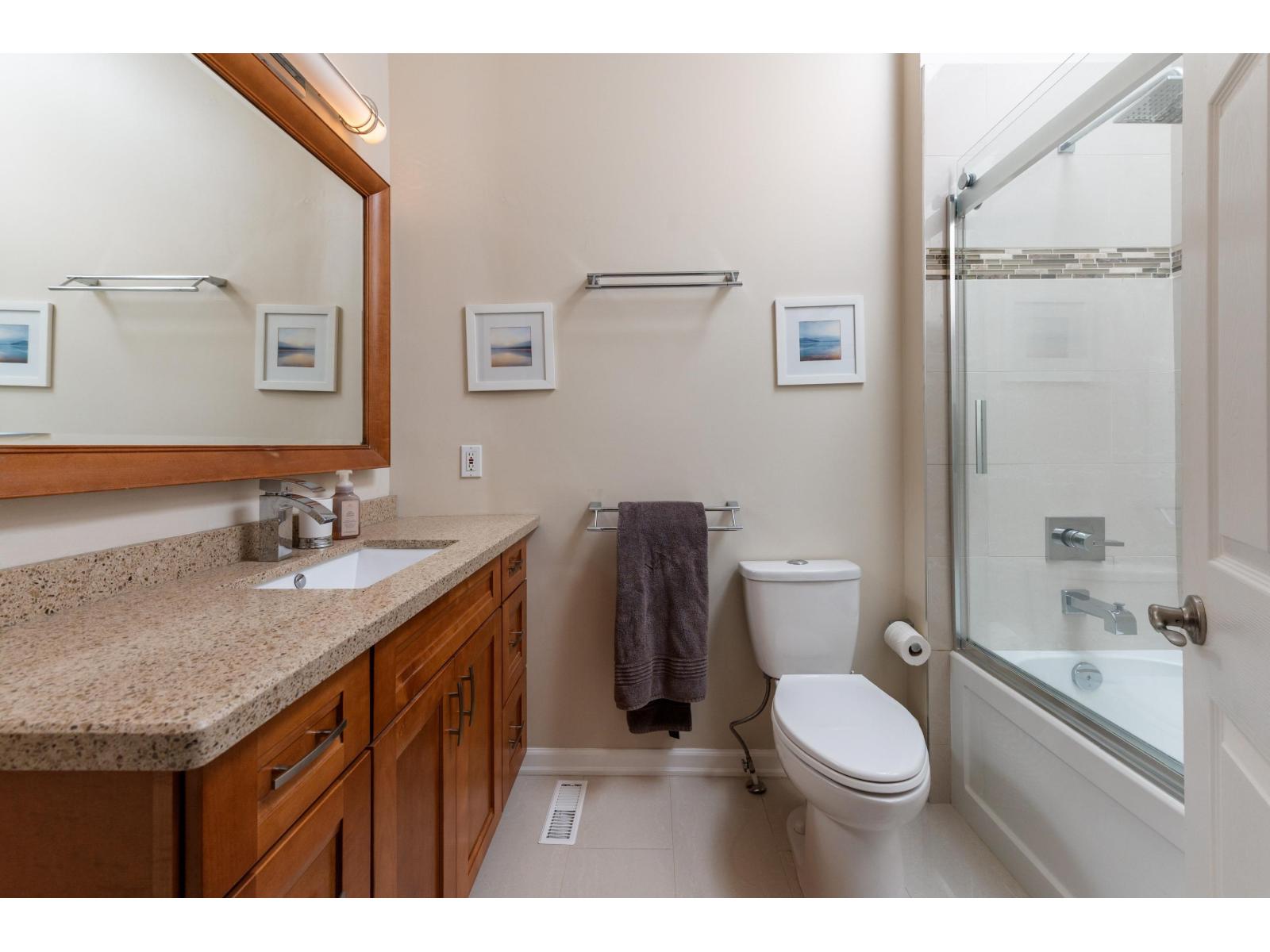 4 Bed, 3 Bath House for Sale in Surrey – 7852 165 STREET, Surrey – MLS# R3126843 - Image 34
