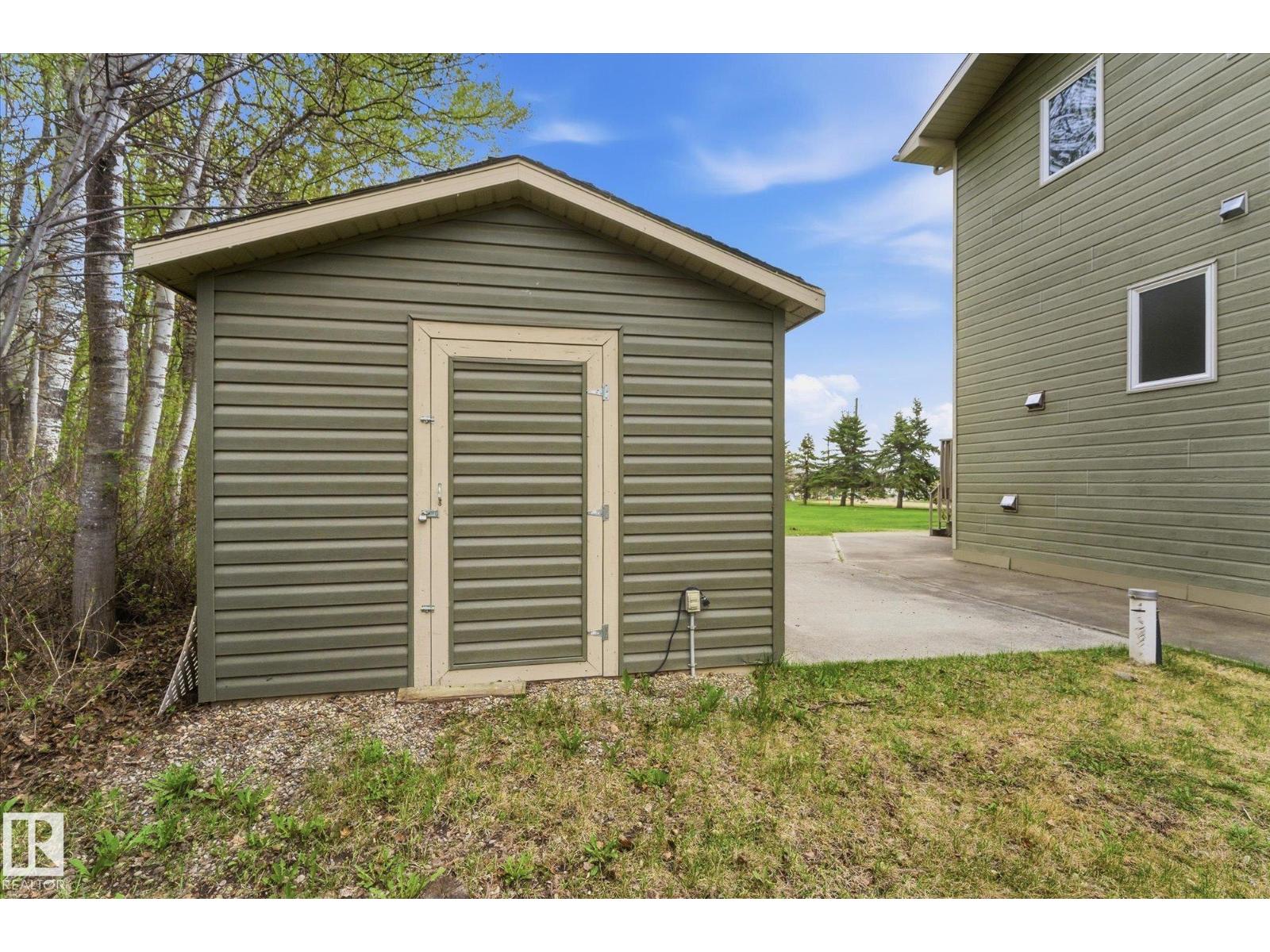 218 & 219 2nd Street Ross Haven - 53