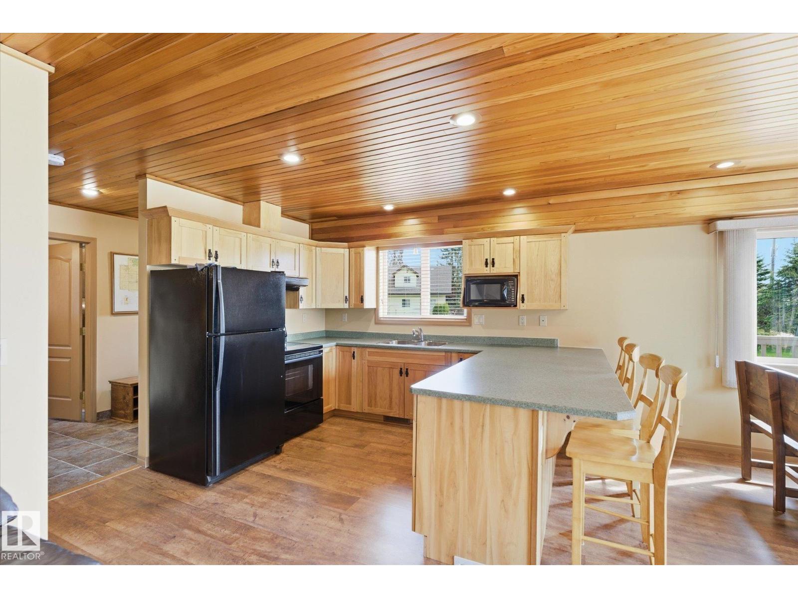 218 & 219 2nd Street Ross Haven - 20