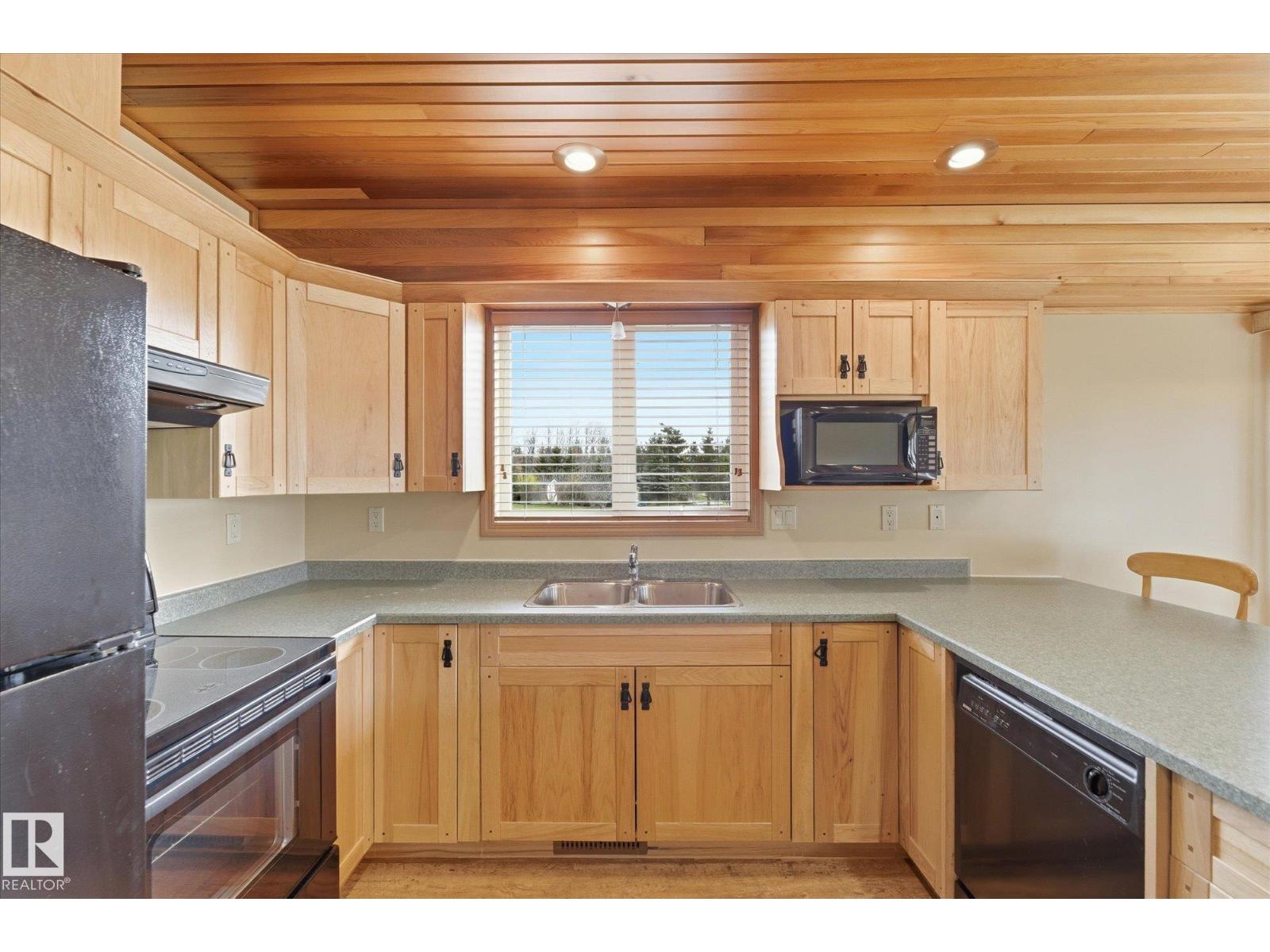 218 & 219 2nd Street Ross Haven - 21